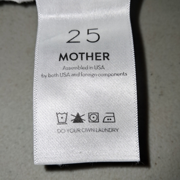 MOTHER White Label Denim - Picture 5 of 13